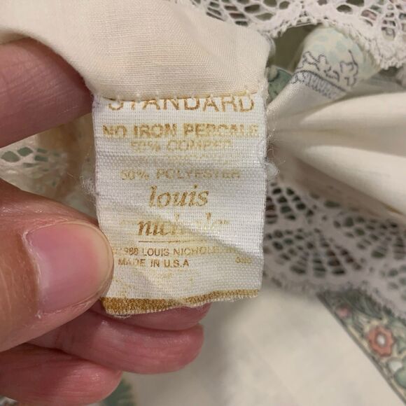 Vintage Louis Nichole 2 Standard Pillow Cases Lace Hem Fan Print Cream Cottage - Picture 6 of 6